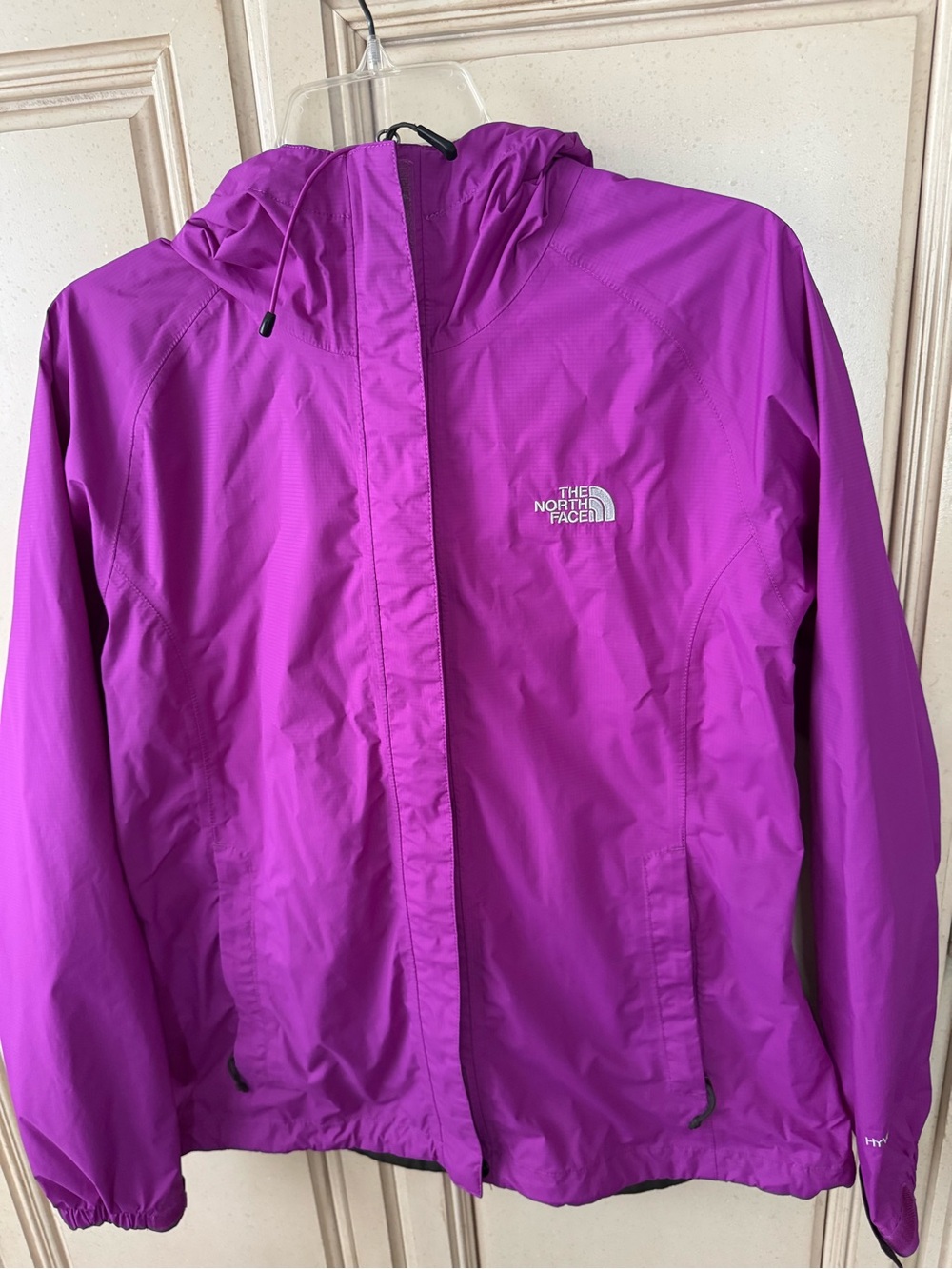 The North Face Women's Magenta Hooded Jacket
